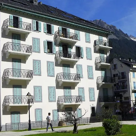 Apartment Le Pavillon By Interhome Chamonix